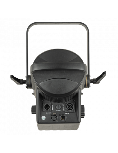 SHOWTEC Performer 1500 Fresnel Q6